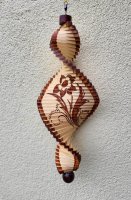 Wind Spinning Wood Spiral, Length 60 cm, Flower