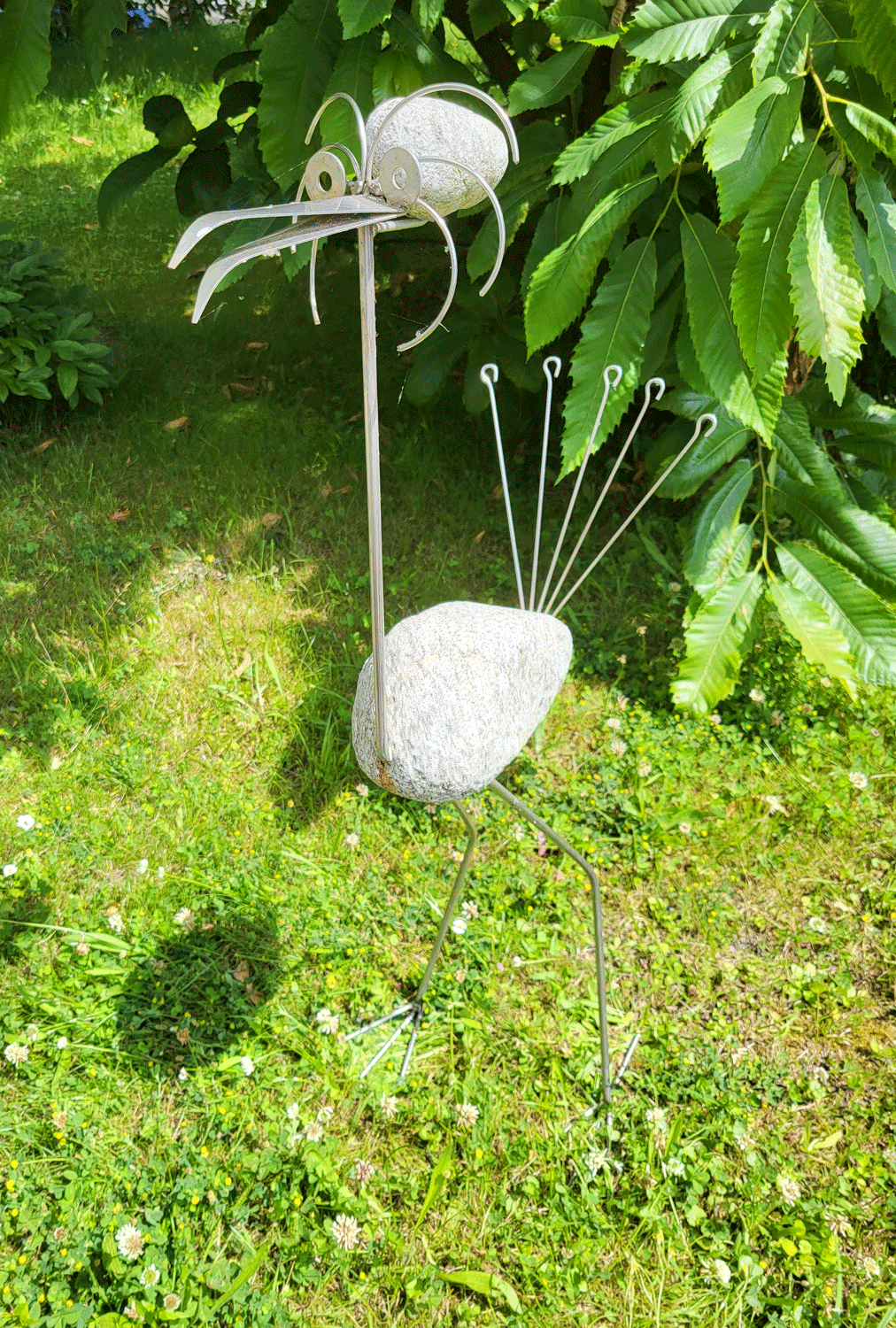 Stein-Vogel, Höhe 75 cm, Dekorationsfigur, Steinfigur, Gartenfigur - zum Schließen ins Bild klicken