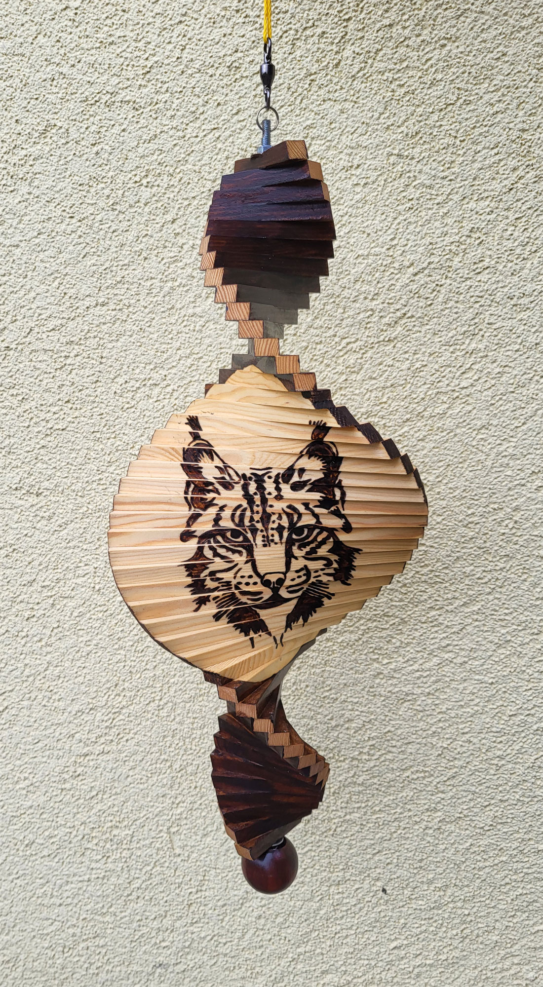 Wind Spinning Wood Spiral, Length 60 cm, Butterfly, Lynx - Click Image to Close